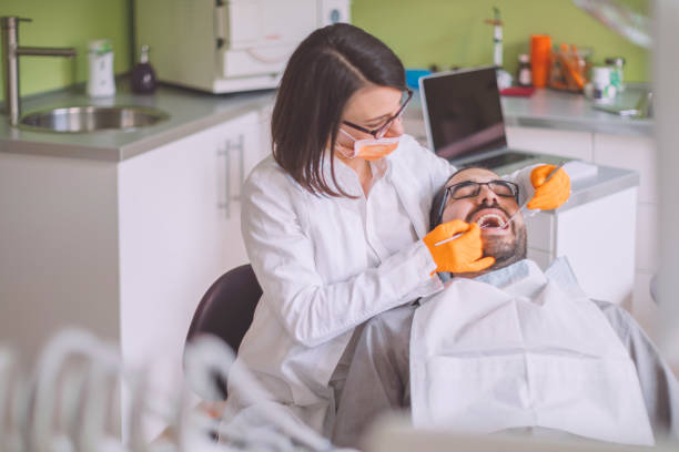 Best Dentist for Tooth Abscess  in Sunset, UT